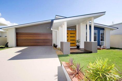 Property photo of 10 Point Break Circuit Kingscliff NSW 2487