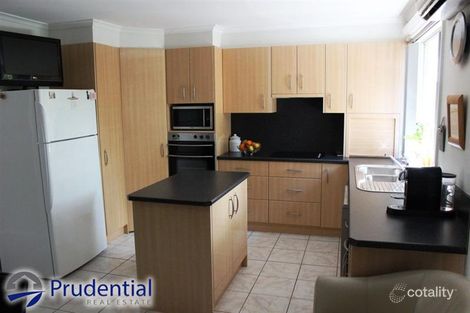 Property photo of 68 Kanangra Crescent Ruse NSW 2560