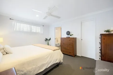 Property photo of 12 Lake Street Wyee Point NSW 2259