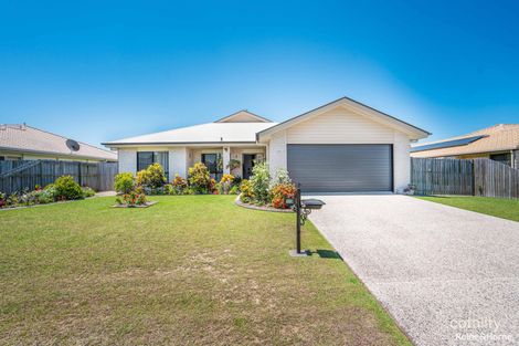 Property photo of 19 Pembridge Circuit Urraween QLD 4655