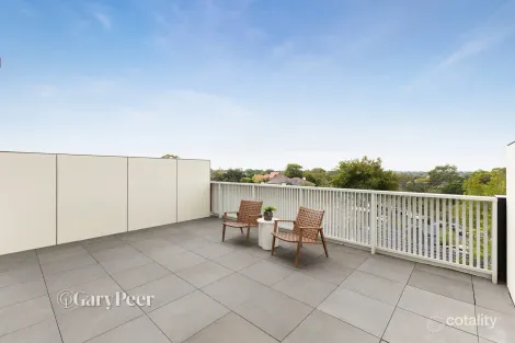 Property photo of 305/28 Riddell Parade Elsternwick VIC 3185