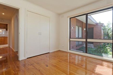Property photo of 2/27 Latrobe Street Hughesdale VIC 3166