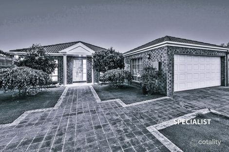 Property photo of 4 Prince Albert Mews Patterson Lakes VIC 3197