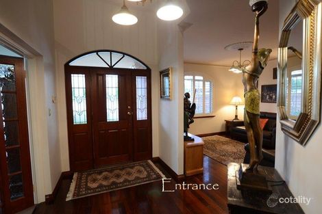 Property photo of 32 Ash Grove Duncraig WA 6023