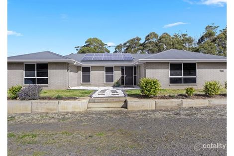Property photo of 100 Wilkes Road Hampton QLD 4352