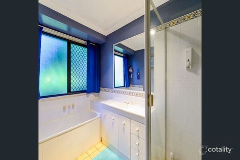 Property photo of 8 Dulwich Place Forest Lake QLD 4078