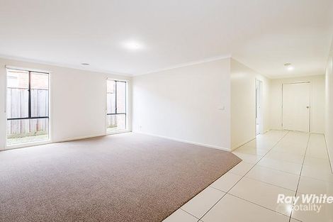 Property photo of 104 Mountainview Boulevard Cranbourne North VIC 3977