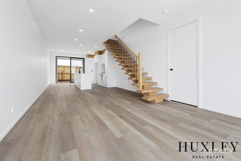 Property photo of 43 Malone Circuit Deanside VIC 3336