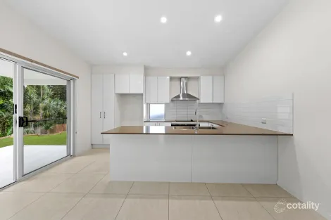 Property photo of 23 Elouera Close Landsborough QLD 4550