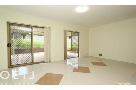 Property photo of 33 Arnold Crescent Kardinya WA 6163