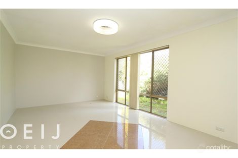 Property photo of 33 Arnold Crescent Kardinya WA 6163