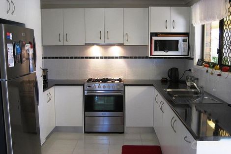 Property photo of 1 Rason Way Coombabah QLD 4216