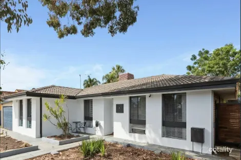 Property photo of 6 Nolyang Crescent Wanneroo WA 6065