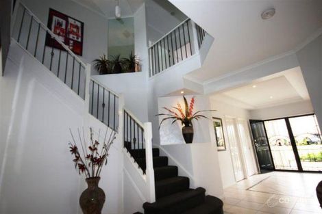 Property photo of 17 Courtenay Place Sippy Downs QLD 4556