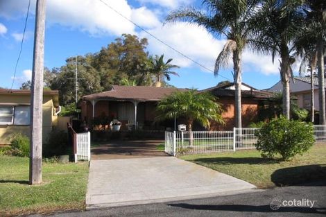 6 Manuka Pde, Gorokan, NSW 2263