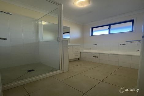 Property photo of 21 Lillypilly Avenue Gracemere QLD 4702