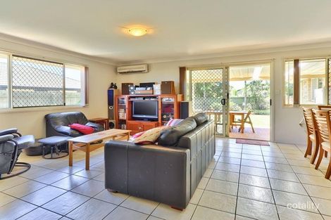Property photo of 11 Hyndes Close Wakerley QLD 4154