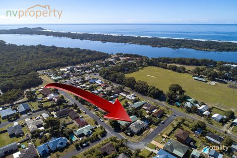 Property photo of 1 Hennessy Street Stuarts Point NSW 2441