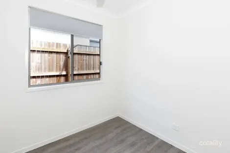 Property photo of 295 Herses Road Eagleby QLD 4207