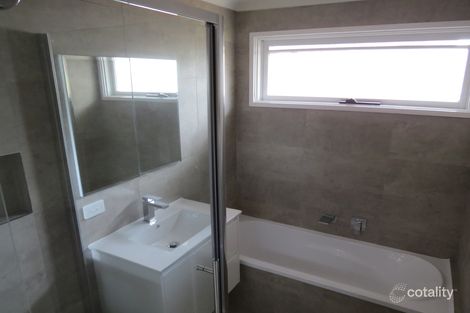 Property photo of 28 Louis Street Greensborough VIC 3088