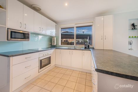 Property photo of 4 Kipling Place Carrum Downs VIC 3201