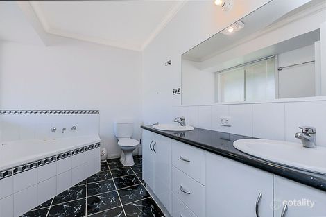 Property photo of 7888 Hamilton Highway Tarrington VIC 3301