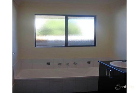 Property photo of 15 Davis Street Boulder WA 6432