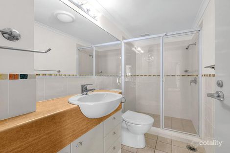 Property photo of 2/15 Newstead Avenue Newstead QLD 4006