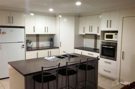 Property photo of 11 Ace Drive Glenvale QLD 4350
