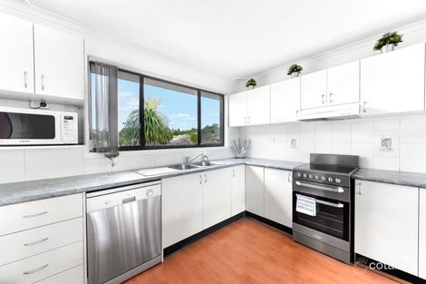Property photo of 16 Sturgess Place Eagle Vale NSW 2558