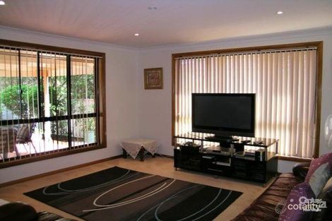 Property photo of 19 Thora Close Forster NSW 2428