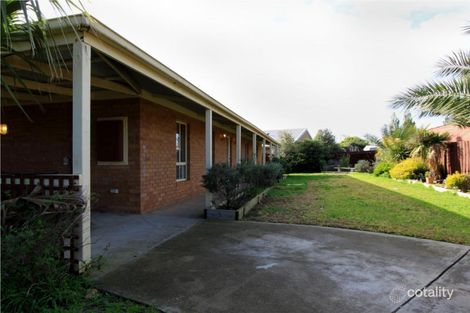 Property photo of 2 Pleone Court Werribee VIC 3030