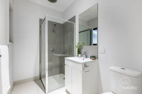 Property photo of 10/39 William Street Greensborough VIC 3088