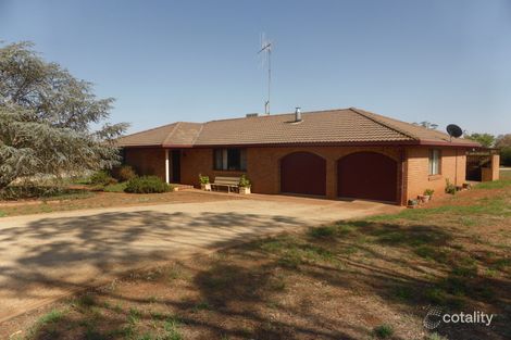 Property photo of 302 Henry Parkes Way Parkes NSW 2870