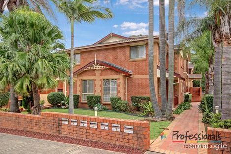 Property photo of 3/31 Graham Road Narwee NSW 2209