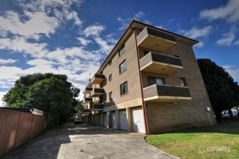 11/26 Chamberlain St, Campbelltown, NSW 2560
