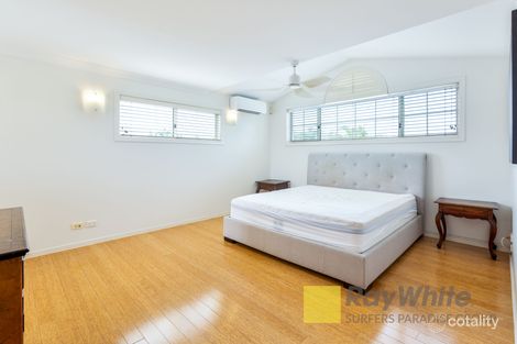 Property photo of 10 Prosperity Drive Helensvale QLD 4212
