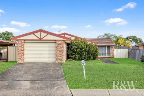 7 Carandini St, St Helens Park, NSW 2560
