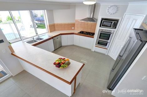 Property photo of 15 Grey-Smith Gardens Woodvale WA 6026