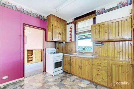 8 Mclauchlan Rd, Windsor Gardens, SA 5087