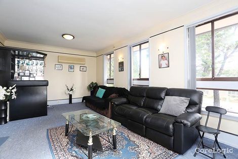 Property photo of 31 St Andrews Boulevard Casula NSW 2170