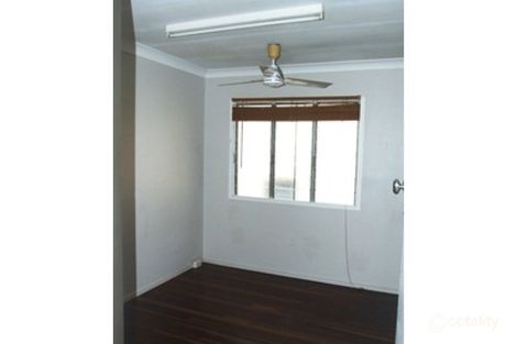 Property photo of 33 Pandanus Street Cooee Bay QLD 4703