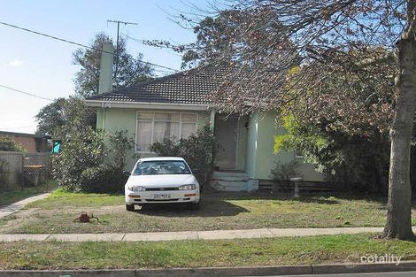 1 Bambil St, Chadstone, VIC 3148