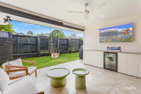 Property photo of 2/34 Conquest Boulevard Dakabin QLD 4503