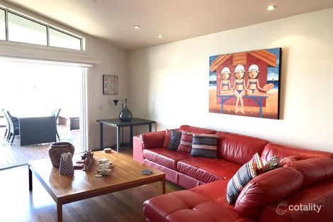 Property photo of 10 Island Street South Stradbroke QLD 4216