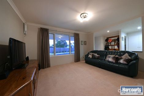 Property photo of 8 Vilamour Close Currambine WA 6028