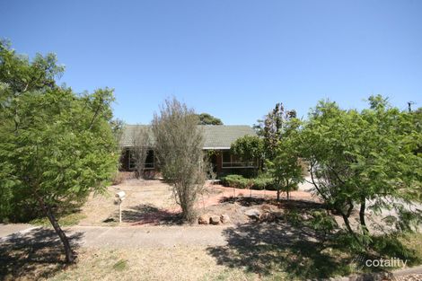 29 Oakmont Cres, Novar Gardens, SA 5040