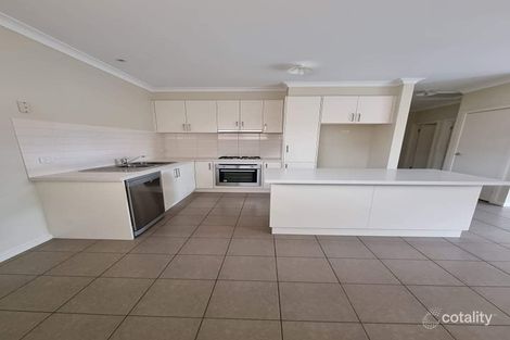 2/8 Central Ave, Thomastown, VIC 3074