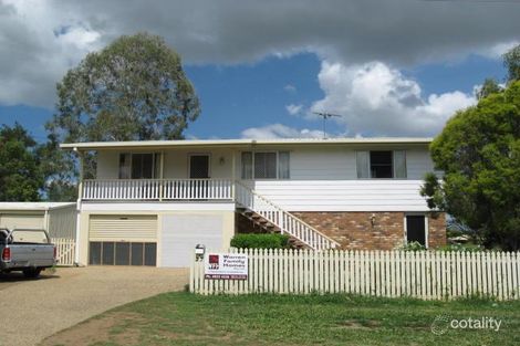 27 Fitzgerald St, Gracemere, QLD 4702