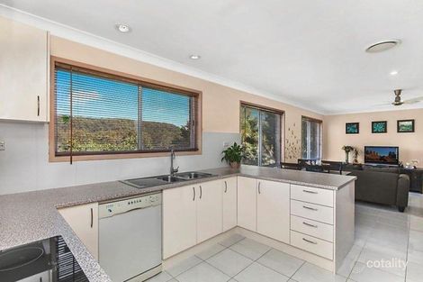 Property photo of 2 Treeland Road Green Point NSW 2251